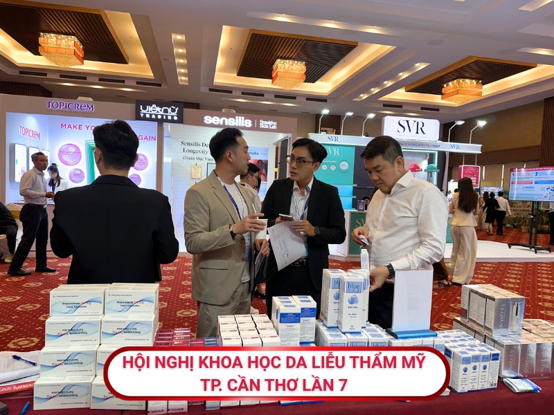 Tư vấn thông tin sản phẩm Blue Cap tới bác sĩ